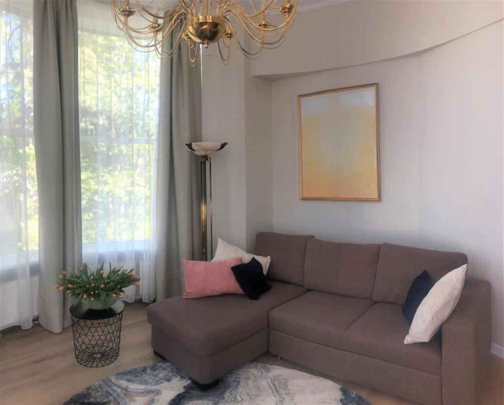 Alve Apart Hotel Jūrkalne Exteriör bild