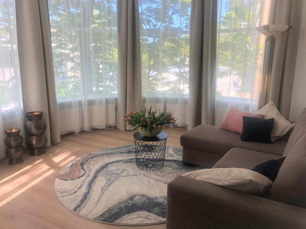 Alve Apart Hotel Jūrkalne Exteriör bild