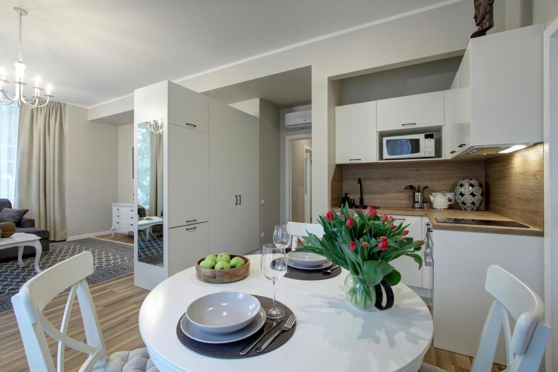 Alve Apart Hotel Jūrkalne Exteriör bild